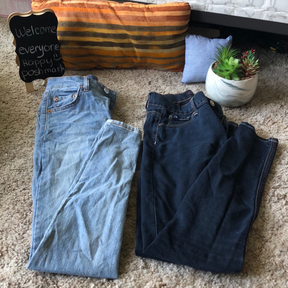 1 ripped jeans and 1 jeans